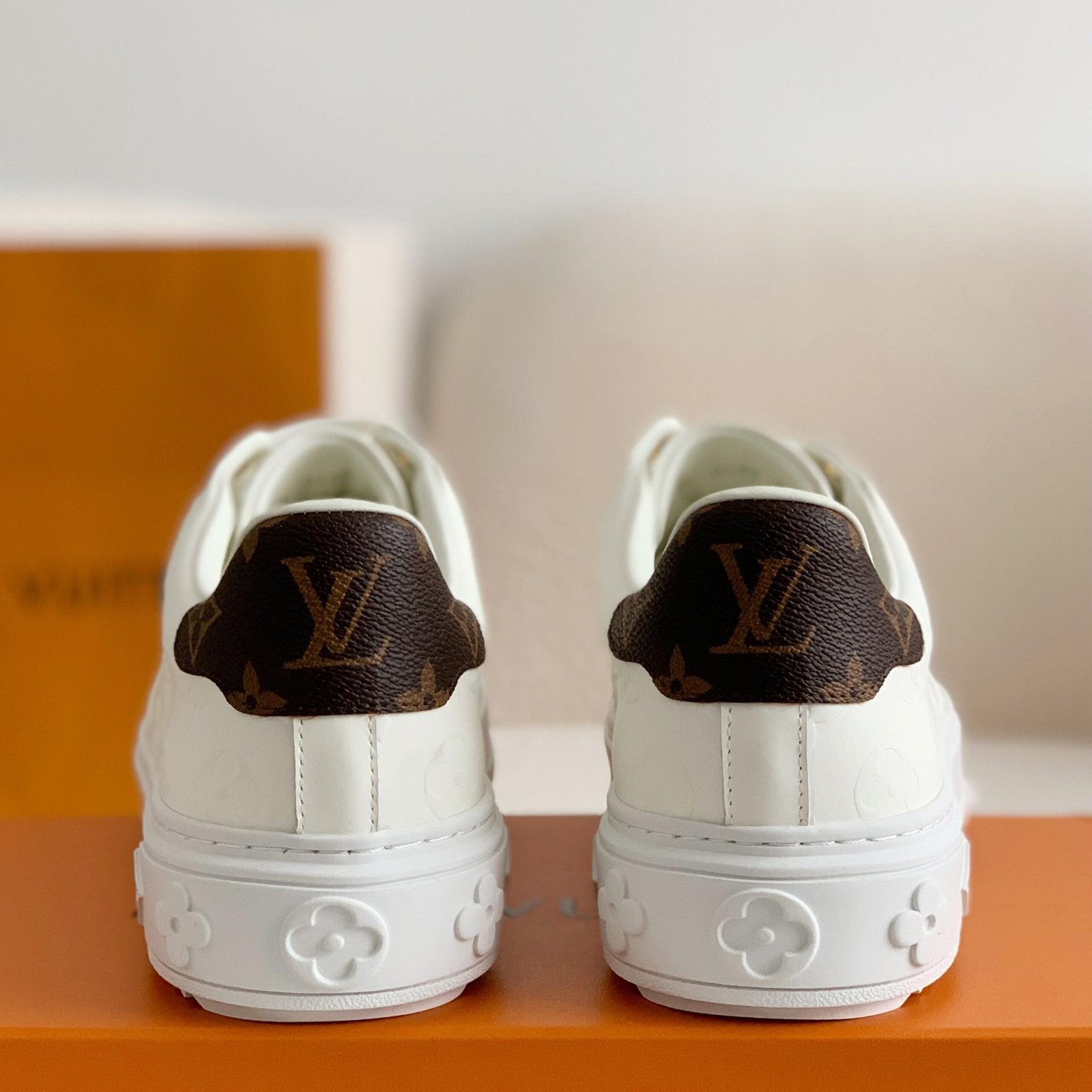 Louis Vuitton LV TIME OUT SNEAKERS