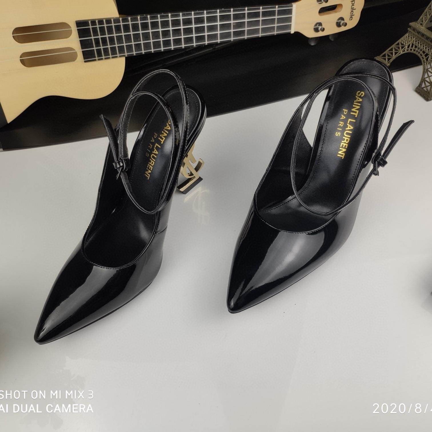 Saint Laurent YSL Pointed patent leather high heels 10.5CM Slide Sandal