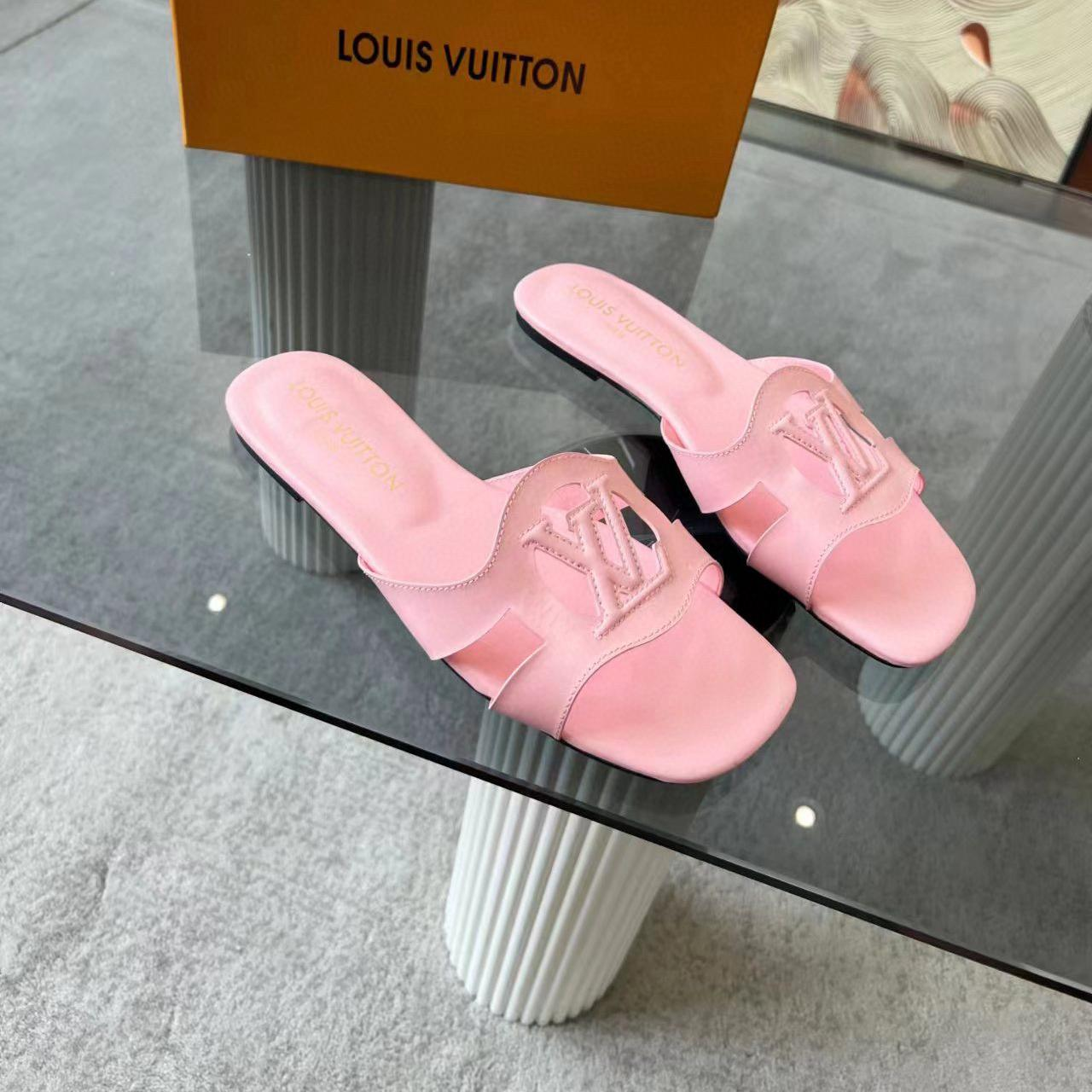 Louis Vuitton LV Lsola Leather Flat Aandals Slide Sandal