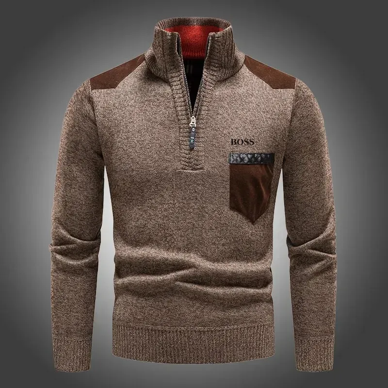 Suéter grosso masculino com gola alta